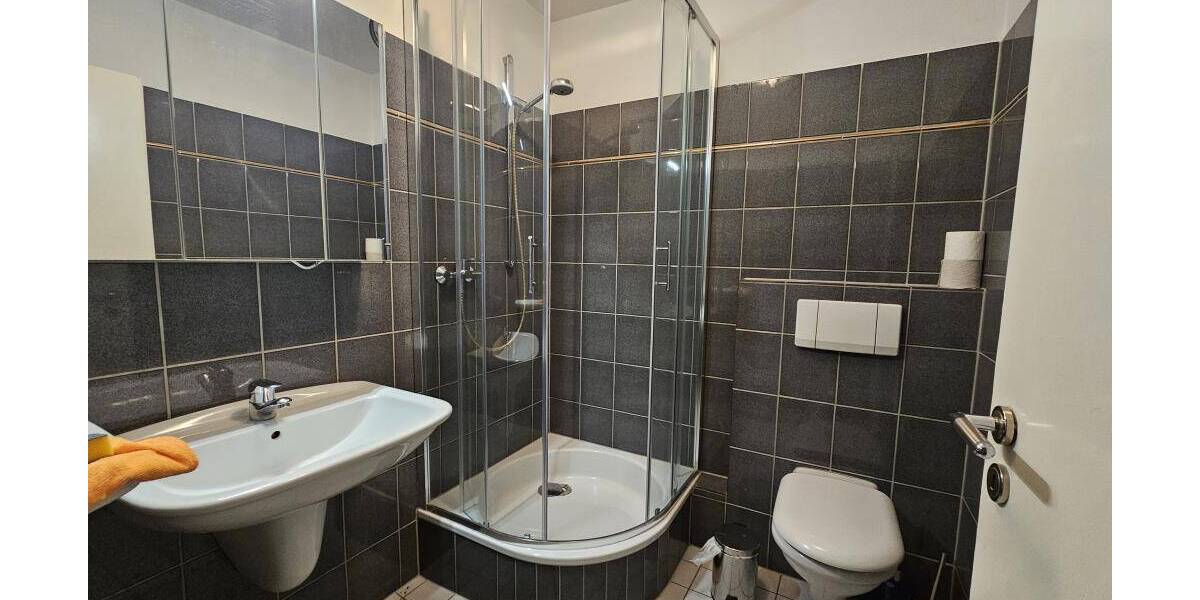 Mehrfamilienhaus, Wohnhaus Solingen Solingen-Mitte - 1 Zimmer, 248 m&sup2;, 650.000&euro; | Angebot:22648155