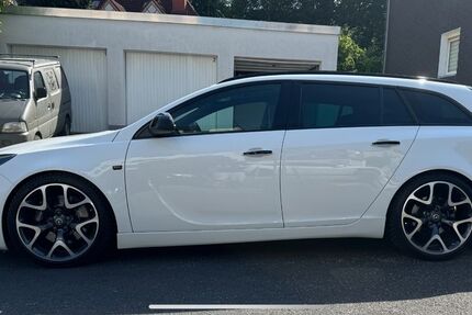 Opel Insignia 78.100 km 18.790 &euro; Mettmann 40822