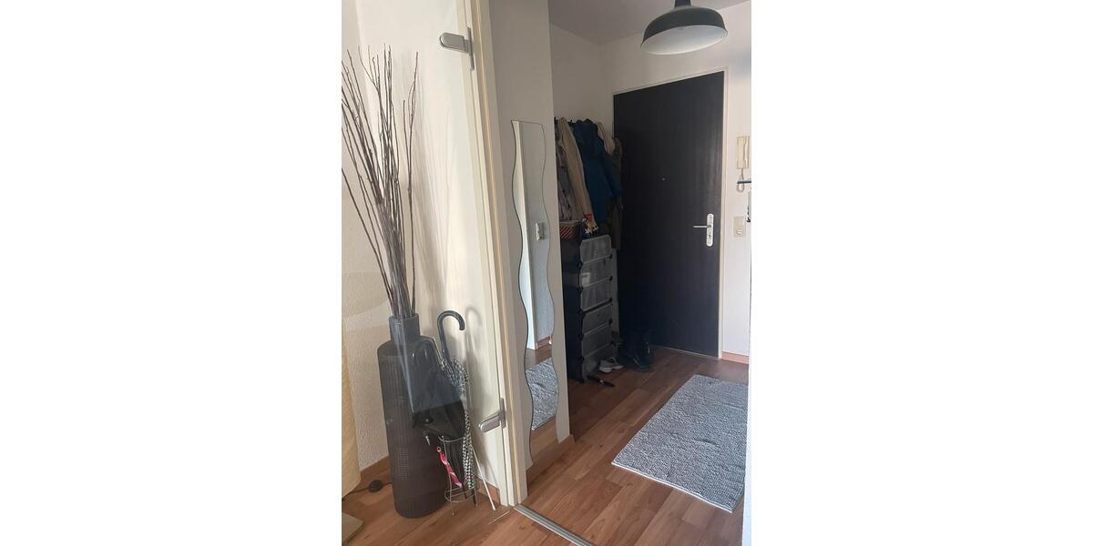 Etagenwohnung Köln Ehrenfeld - 2.5 Zimmer, 60 m&sup2;, 1.200&euro; | Angebot:25366376