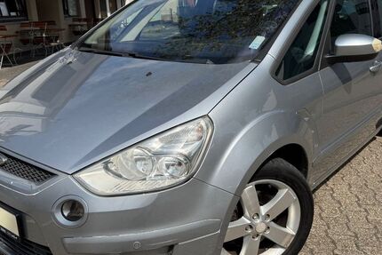 Ford S-Max 299.000 km 2.799 &euro; Köln/Wahn 51147