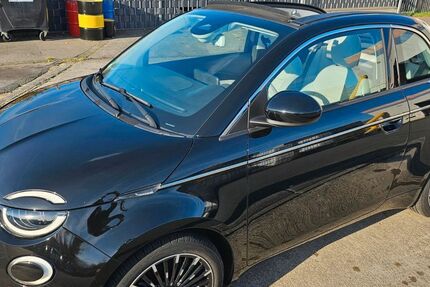 Fiat 500e 13.000 km 18.000 € Düsseldorf 40474