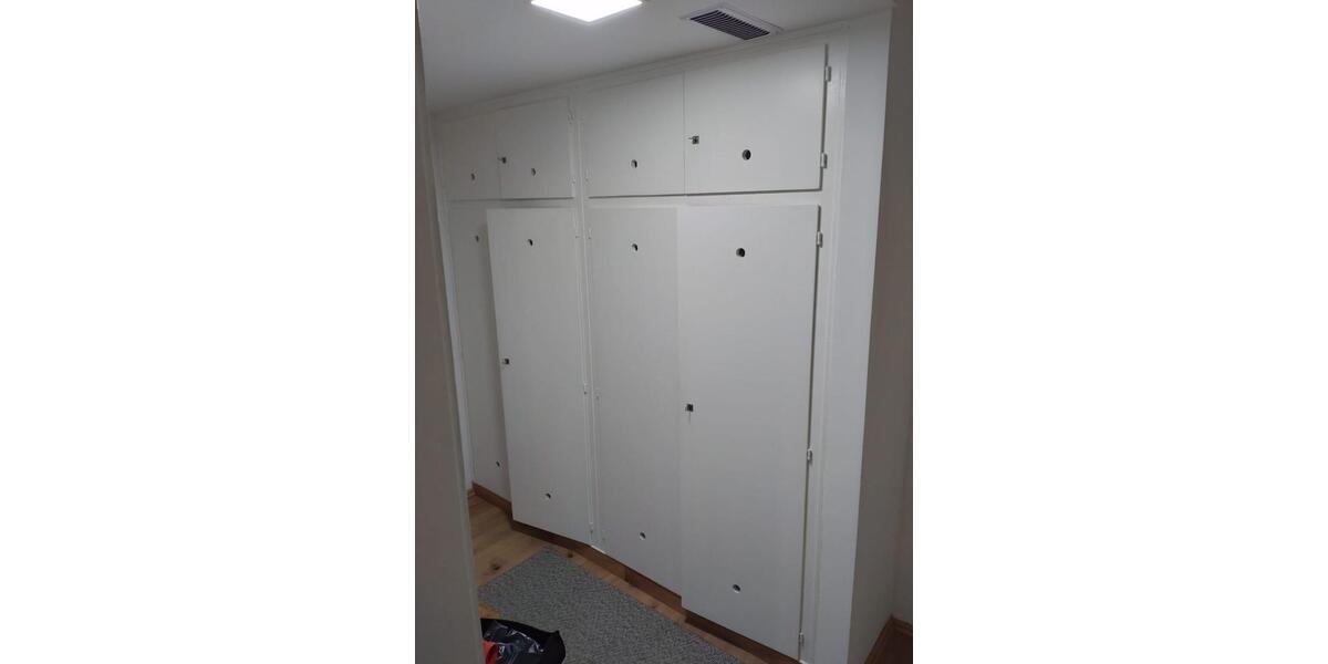 Charmante, helle, sanierte Souterrain-Wohnung 1 zimmer