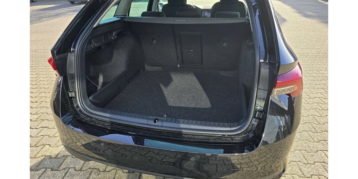 Skoda Octavia Selection Automatik|Winterpaket|LED 1.008 km 32.475 &euro; Wermelskirchen 42929