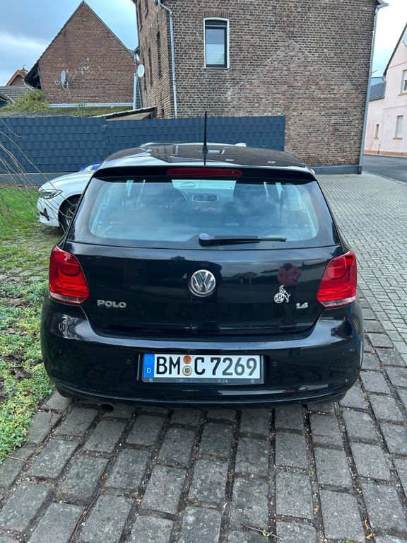 VW Polo 104.000 km 7.000 € Elsdorf 50189
