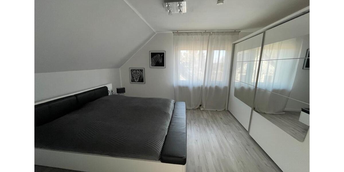 Einfamilienhaus Solingen Central - 5 Zimmer, 1 m&sup2;, 775.000&euro; | Angebot:25647817