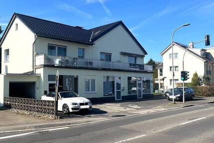 Wohn-Geschäftshaus | 4 WE und 2 GE | in Bergisch Gladbach 1 zimmer