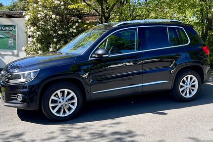 VW Tiguan 101.000 km 12.200 &euro; Solingen 42653