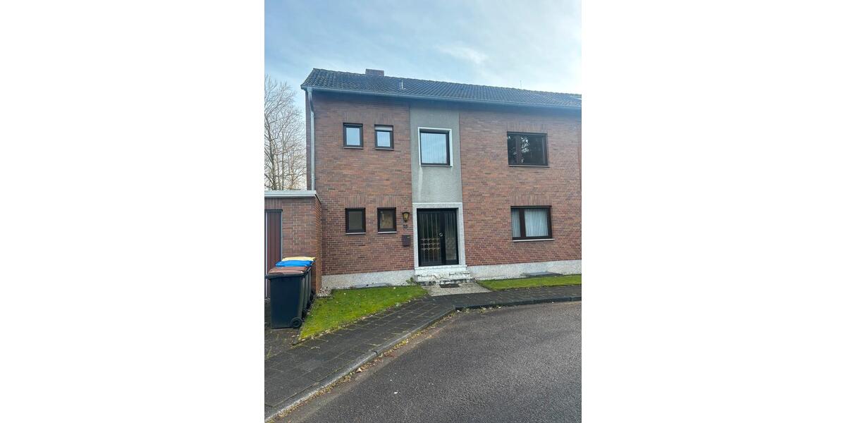 Doppelhaushälfte Bergheim - 7 Zimmer, 175 m&sup2;, 399.000&euro; | Angebot:24849589