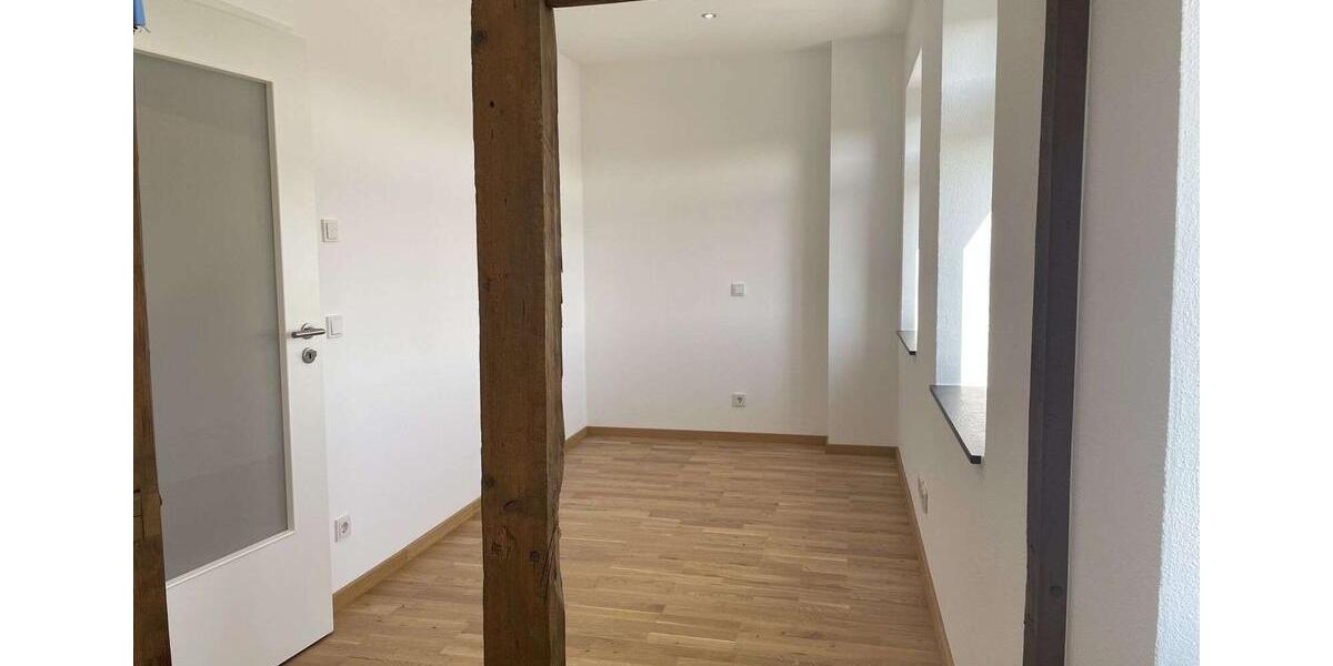 Einfamilienhaus Lohmar - 5 Zimmer, 219 m&sup2;, 2.737&euro; | Angebot:24589822
