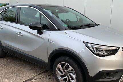 Opel Crossland (X) 1.512 km 16.495 &euro; Köln 51107