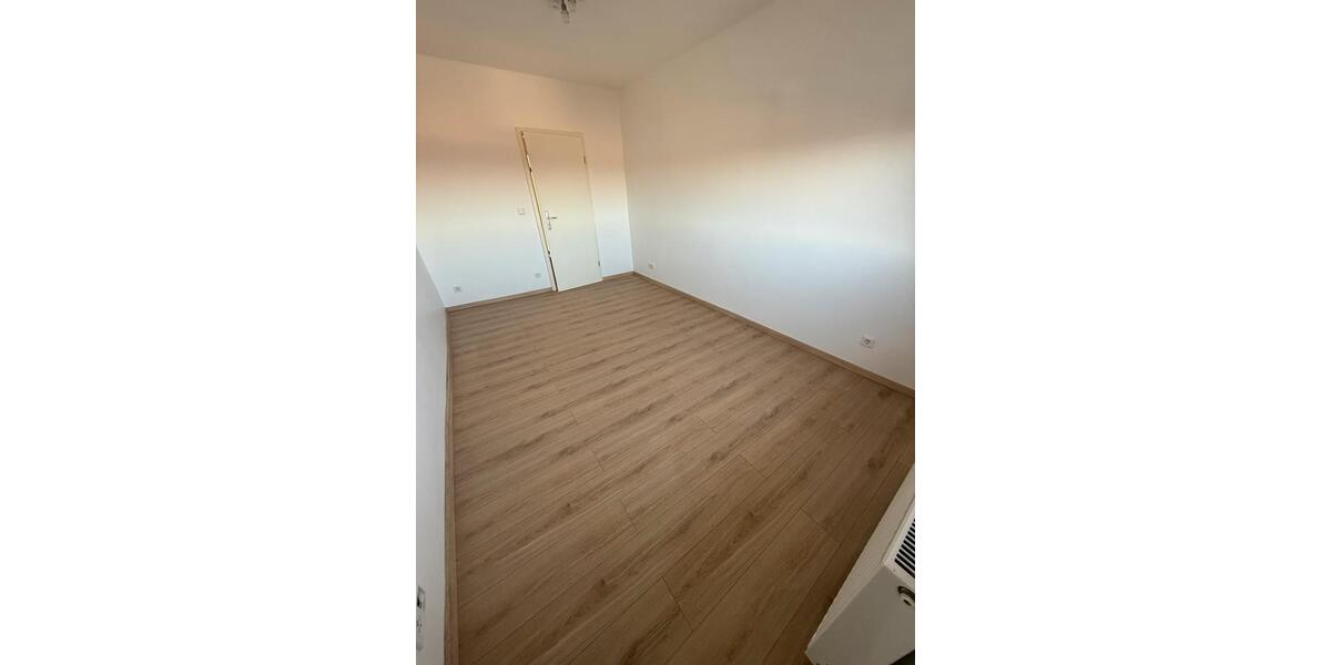 Etagenwohnung Remscheid - 3 Zimmer, 70 m&sup2;, 147.000&euro; | Angebot:25168715