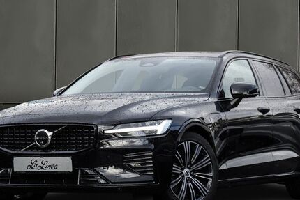 Volvo V60 25.300 km 43.460 € Köln 50968