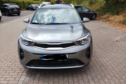 Kia Stonic 9.600 km 17.200 &euro; Monheim 40789