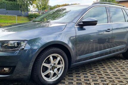 Skoda Octavia 90.700 km 13.790 € Solingen 42657