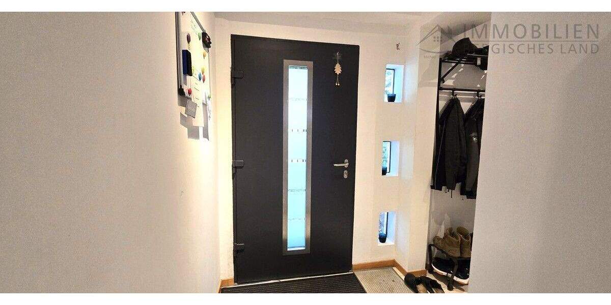 Einfamilienhaus Hückeswagen Kobeshofen - 6 Zimmer, 220 m&sup2;, 569.000&euro; | Angebot:25737808