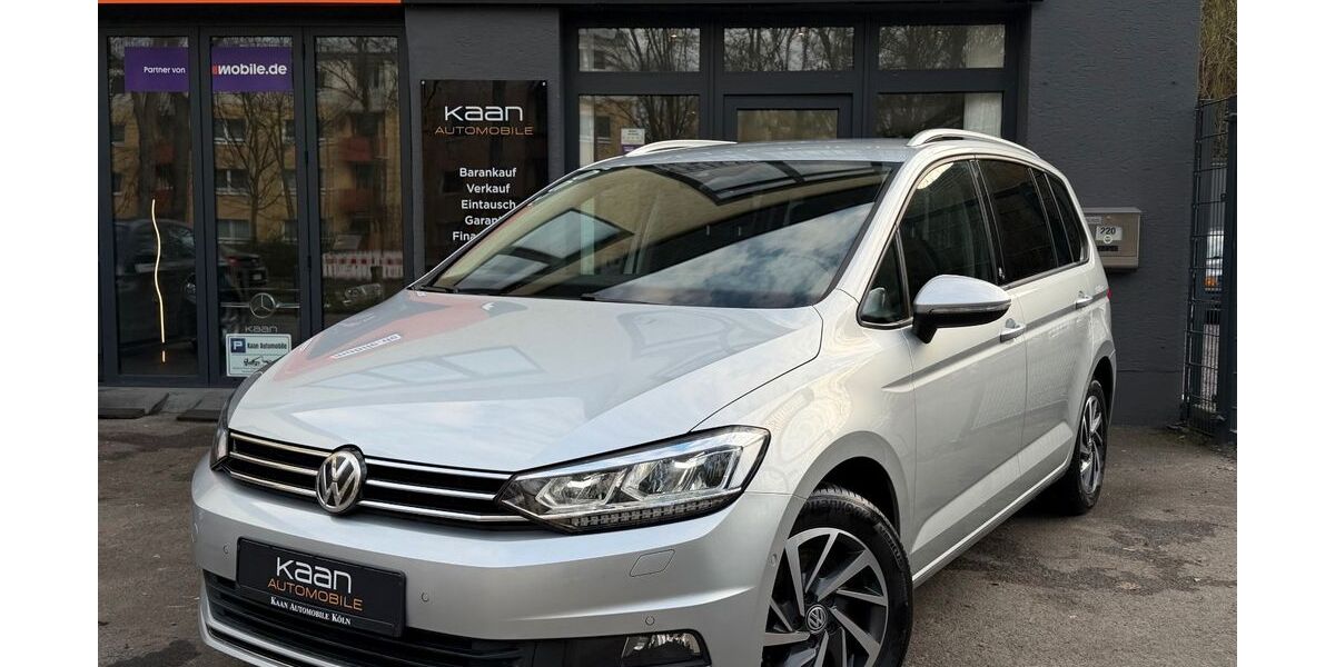 VW Touran 92.000 km 17.800 &euro; Köln 51107