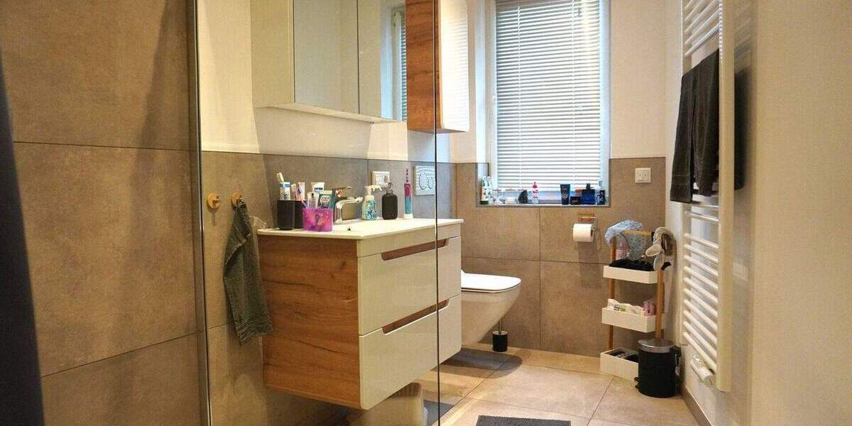 Junges Einfamilienhaus - moderne Lebensqualität in zentraler Lage von Leverkusen-Küppersteg! 4 zimmer