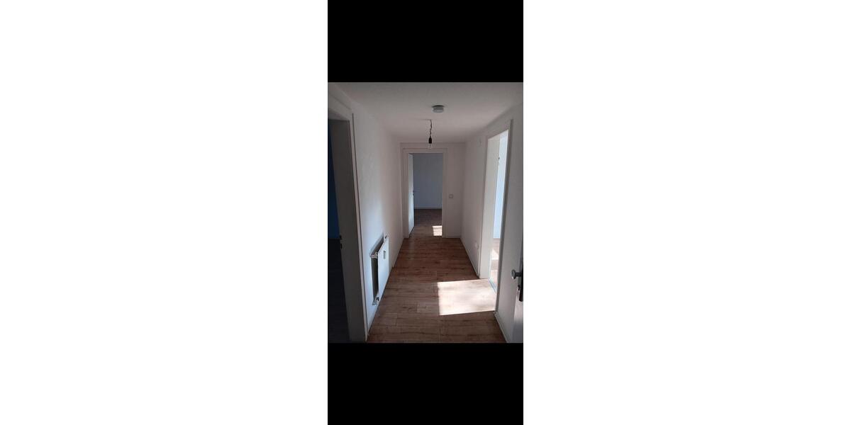 Etagenwohnung Remscheid - 3 Zimmer, 57 m&sup2;, 399&euro; | Angebot:25281763