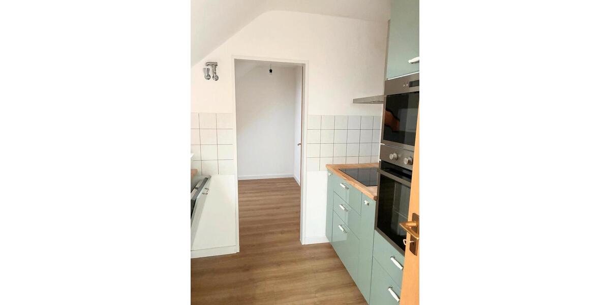 Dachgeschoßwohnung Solingen - 1.5 Zimmer, 43 m&sup2;, 500&euro; | Angebot:26355306