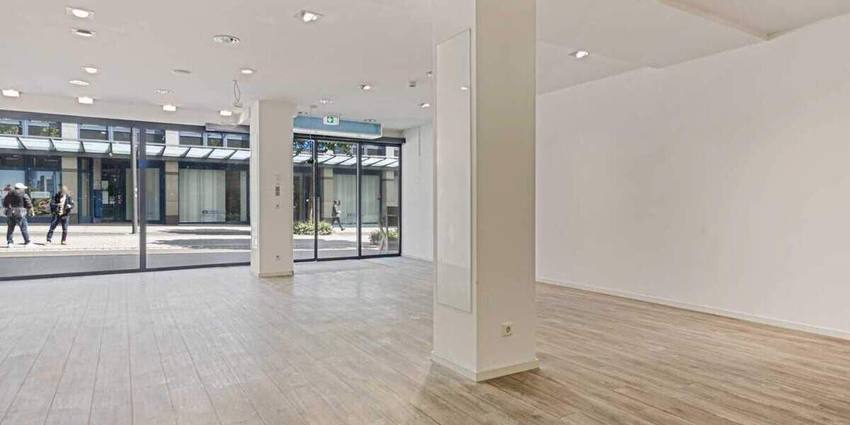 Remscheid - Geschäftshaus in 1A-City-Lage 1 zimmer