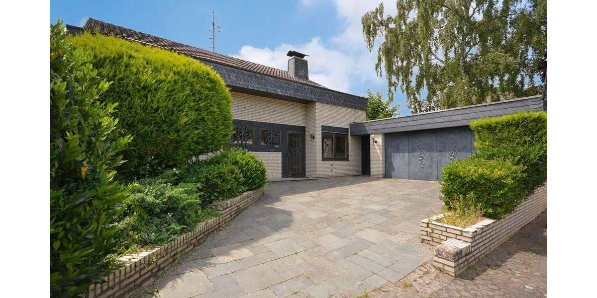 Einzigartige Möglichkeit: Traumgrundstück in Hürther Bestlage - Bestandsimmobilie mit Potenzial 7 zimmer