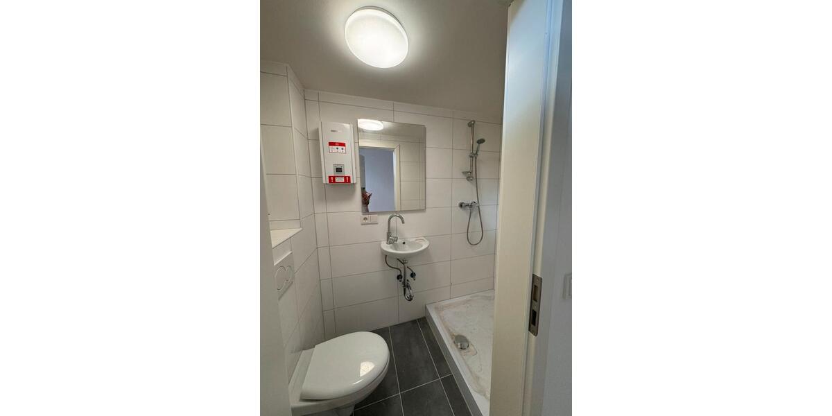 Etagenwohnung Köln Rodenkirchen - 1 Zimmer, 28 m&sup2;, 950&euro; | Angebot:26221216