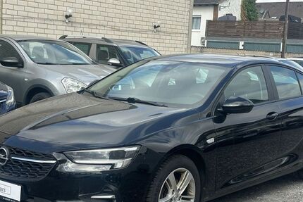 Opel Insignia 121.000 km 10.900 &euro; Kerpen 50171