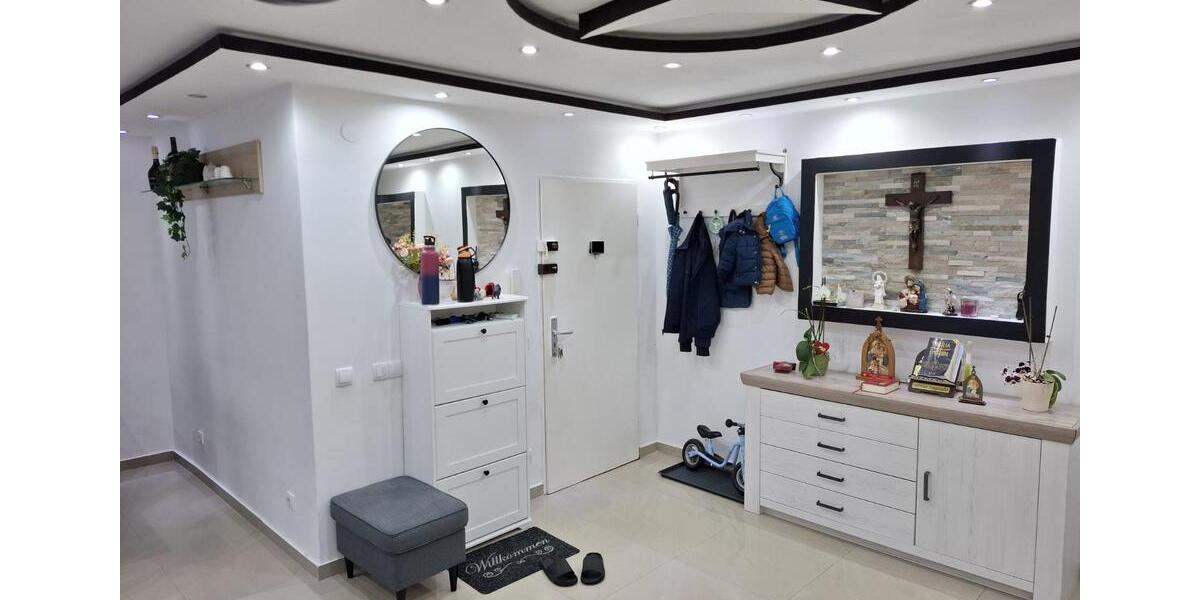 4-Zimmer-Wohnung mit Balkon & TG-Stellplatz in Bergheim (96 m²) 4.5 zimmer