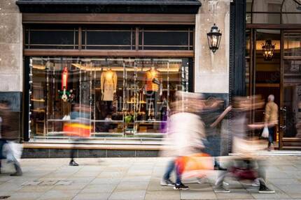 Ladenlokal mit 6 m Schaufenster | nahe am 