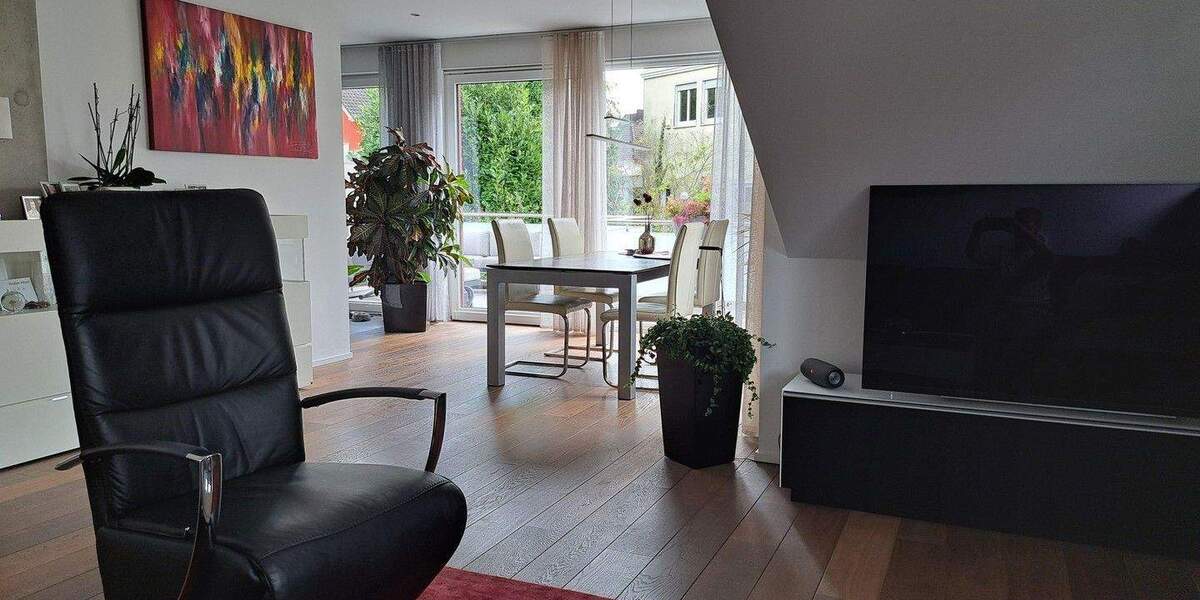 Etagenwohnung Leverkusen Quettingen - 4 Zimmer, 109 m&sup2;, 450.000&euro; | Angebot:25706284