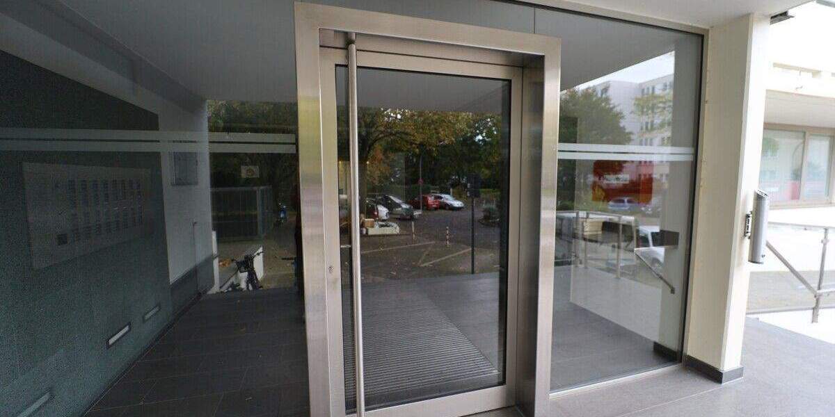 ... und vom Balkon die 