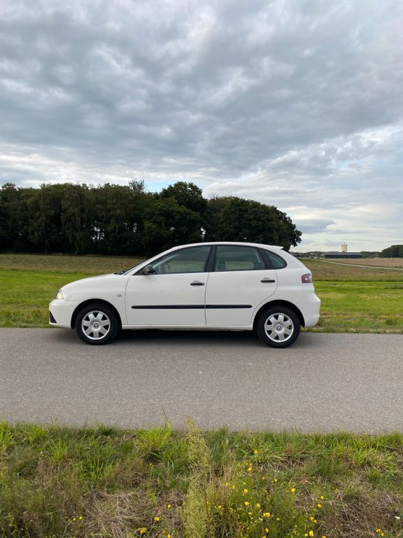 Seat Ibiza 137.000 km 2.700 € Langenfeld 40764