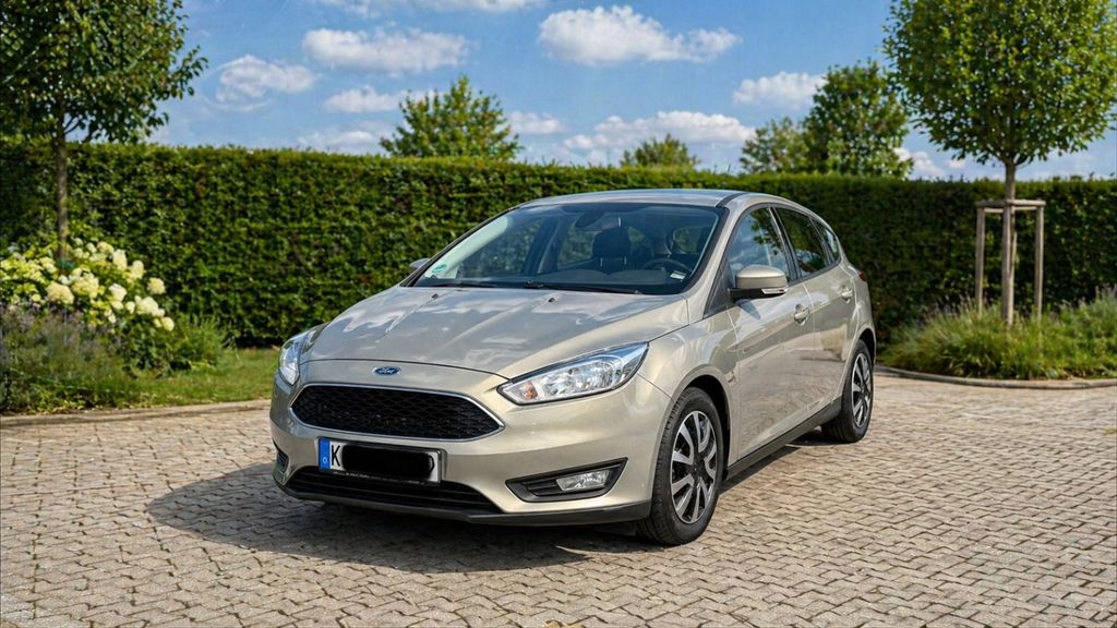 Ford Focus 194.900 km 5.100 &euro; Köln 51149