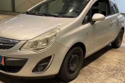 Opel Corsa 165.082 km 3.199 &euro; Düsseldorf 40235