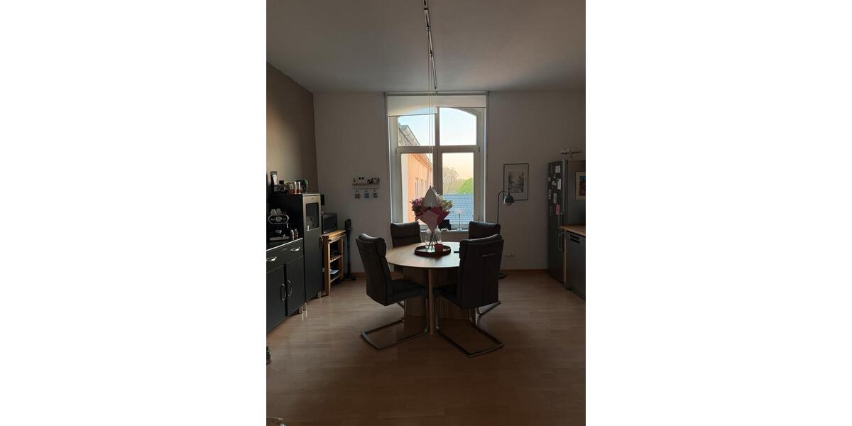 Etagenwohnung Neuss - 3 Zimmer, 53 m&sup2;, 1.000&euro; | Angebot:26238734