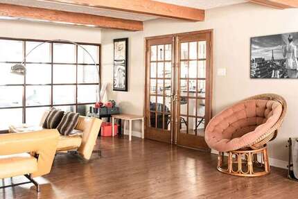 Wohnung zum Kaufen in Düsseldorf 719.000 € 151.25 m² 5 zimmer