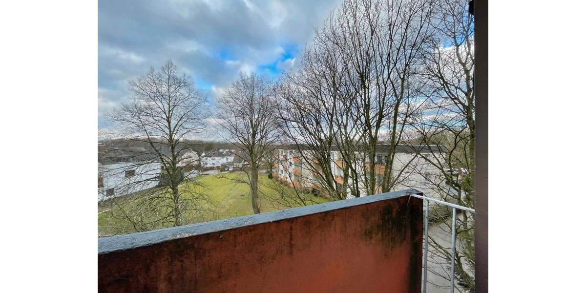 Geräumige 1-Zi.-Wohnung mit Balkon! 1 zimmer