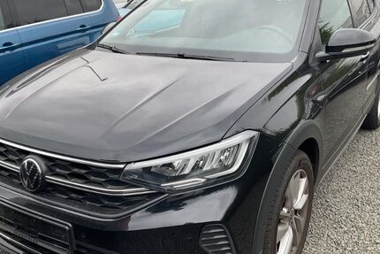 VW Taigo 13.279 km 25.650 &euro; Hilden 40721
