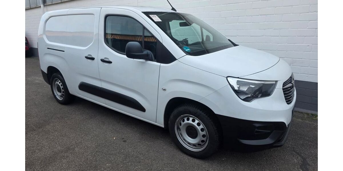 Opel Combo 176.000 km 7.350 &euro; Köln 51149