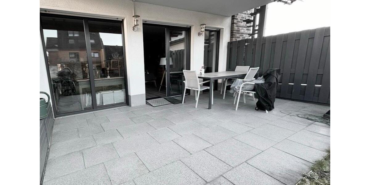 Moderne, barrierefreie EG-Wohnung mit Garten, EBK & Doppelgarage 3 zimmer