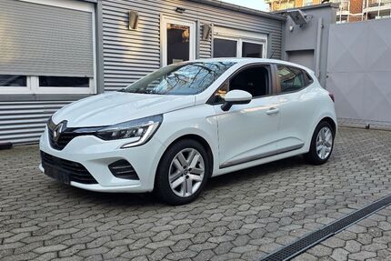 Renault Clio 139.900 km 10.499 &euro; DÜSSELDORF 40227