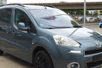 Peugeot Partner 157.000 km 6.900 € Köln 51105