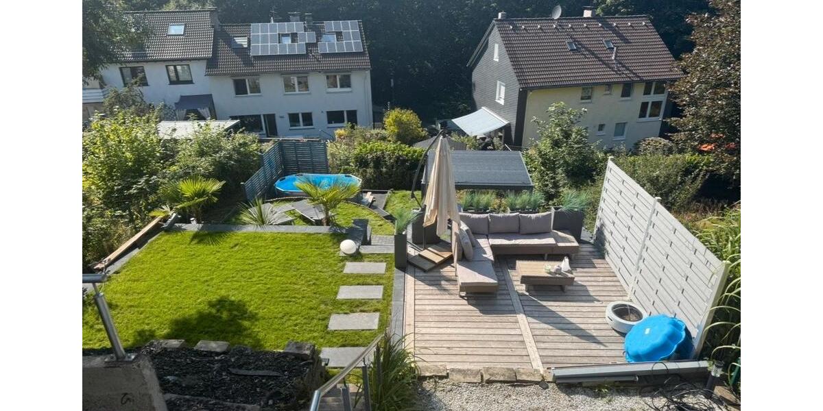 Doppelhaushälfte Remscheid Lüttringhausen - 4 Zimmer, 120 m&sup2;, 300.000&euro; | Angebot:26933727
