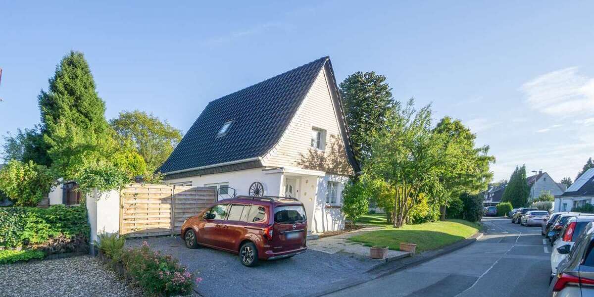 Einfamilienhaus Remscheid Reinshagen - 6 Zimmer, 99 m&sup2;, 485.000&euro; | Angebot:24357026