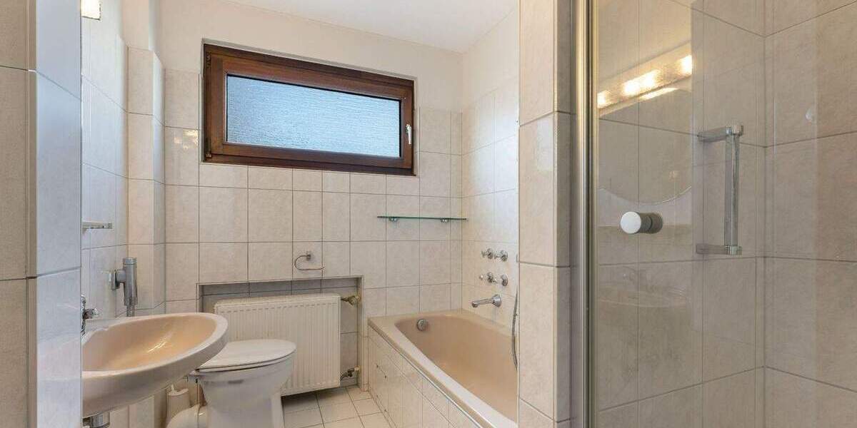 Doppelhaushälfte Frechen Königsdorf - 7 Zimmer, 144 m&sup2;, 460.000&euro; | Angebot:25602774