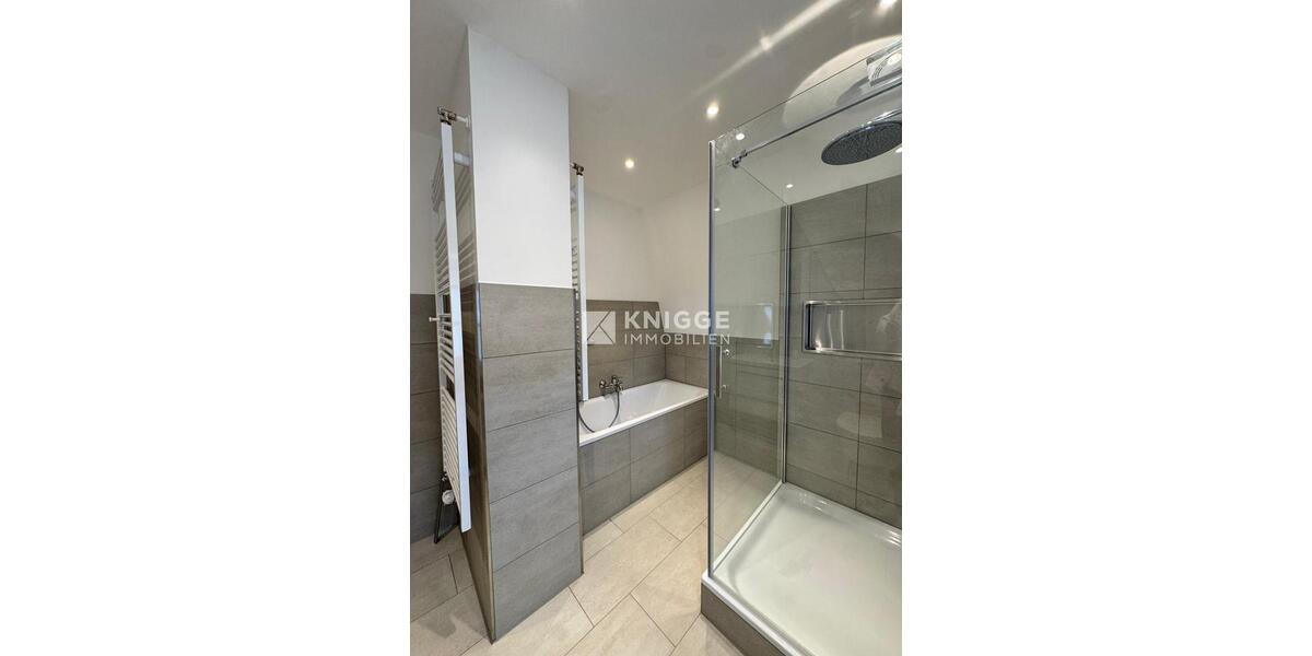 +++ 3419 - Modernisiertes EFH mit großem Garten in GL-Heidkamp +++ 4 zimmer