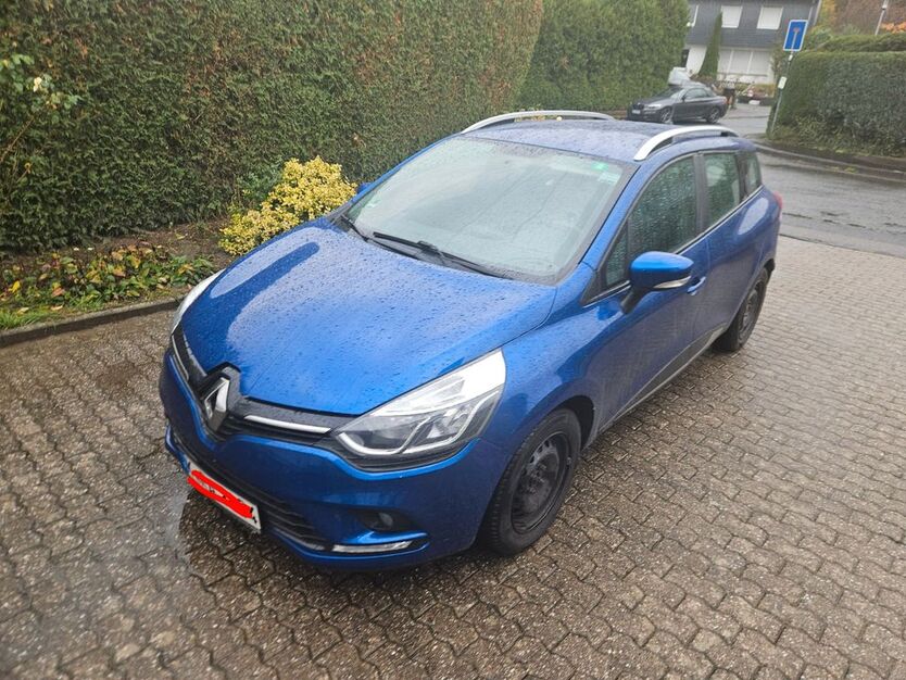 Renault Clio 141.000 km 5.399 € Köln 51109