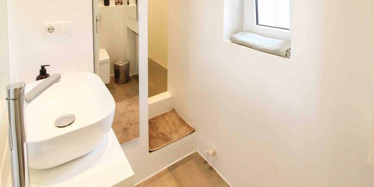 Einfamilienhaus Köln Neuehrenfeld - 2 Zimmer, 327.000&euro; | Angebot:26377782