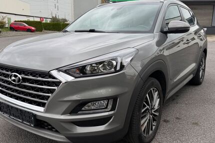 Hyundai TUCSON 168.217 km 13.950 &euro; Frechen 50226
