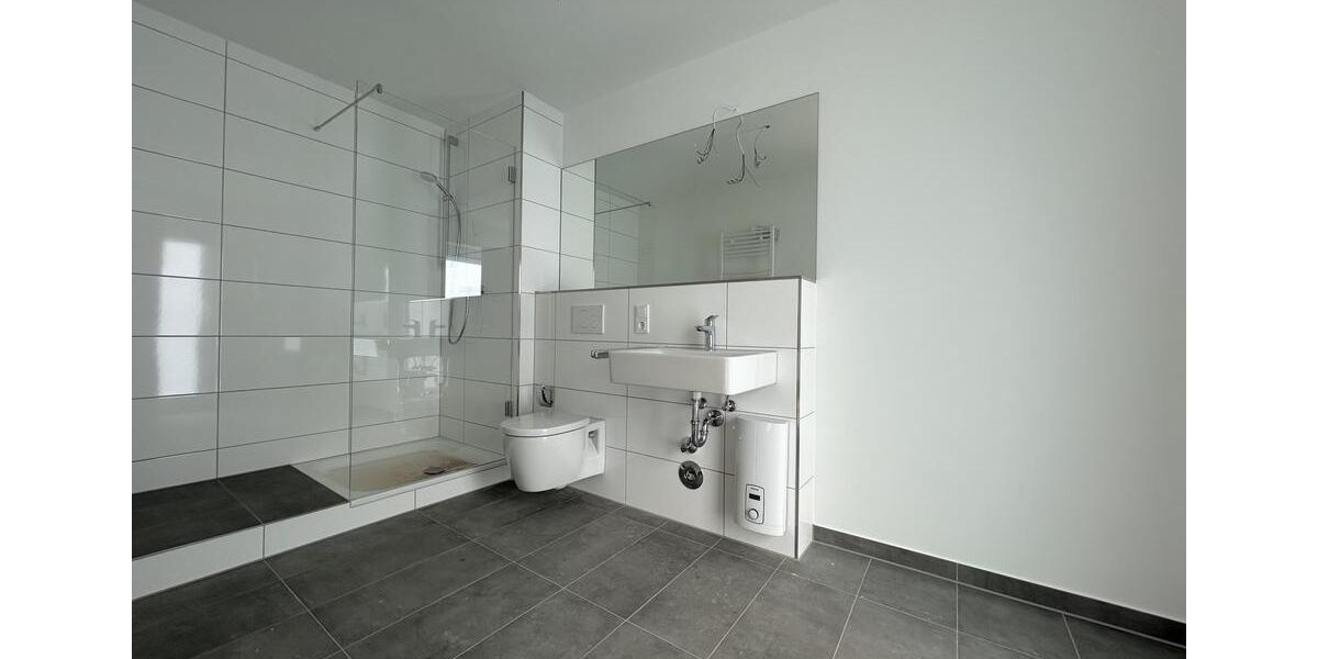 Erdgeschoßwohnung Köln Kalk - 1 Zimmer, 83 m&sup2;, 1.245&euro; | Angebot:26061621